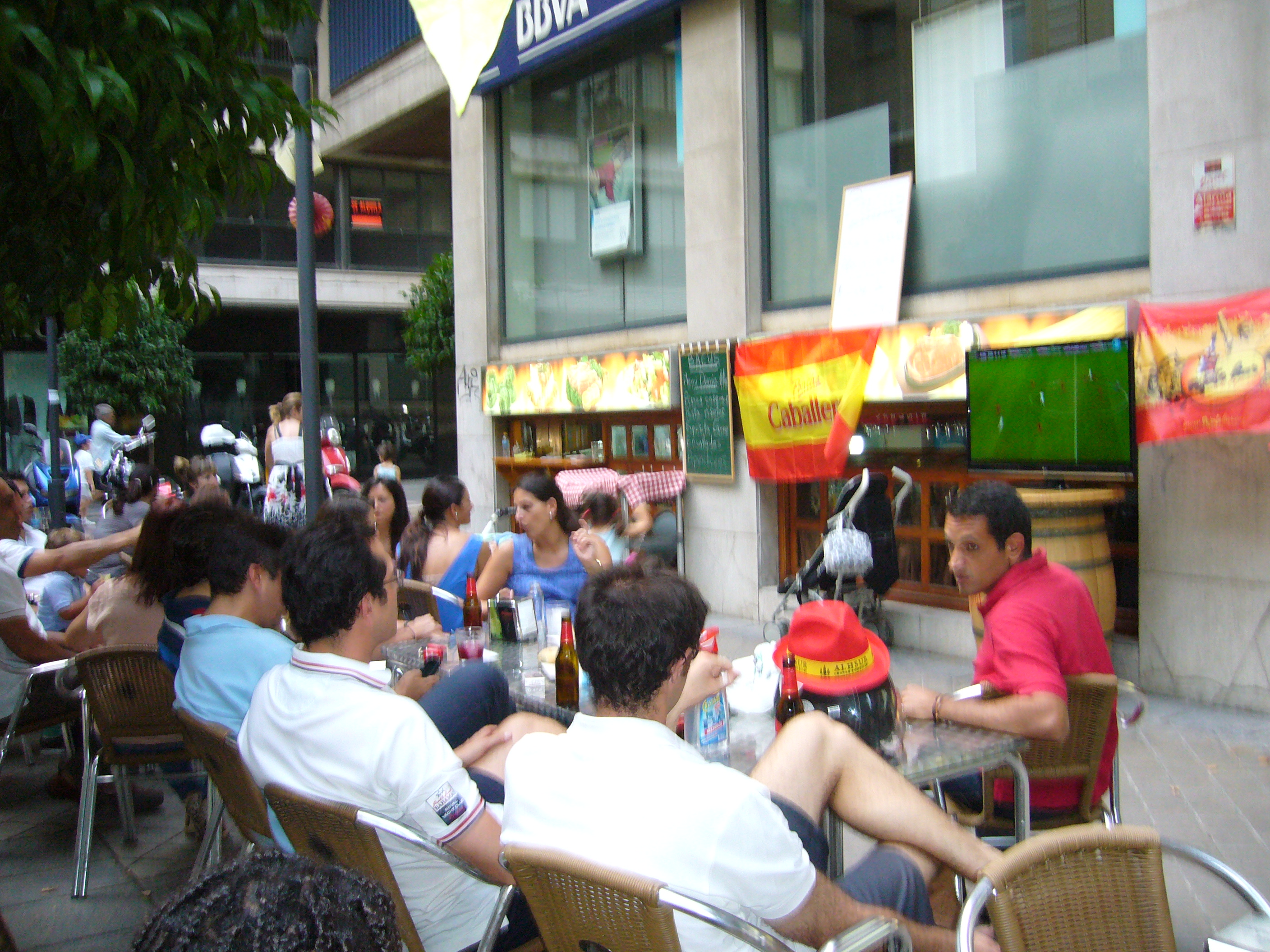 QUE PARTIDAZO Y QUE BUENAS TAPAS!!!!!!!!!!!!!!!!!!!!!!!!!!