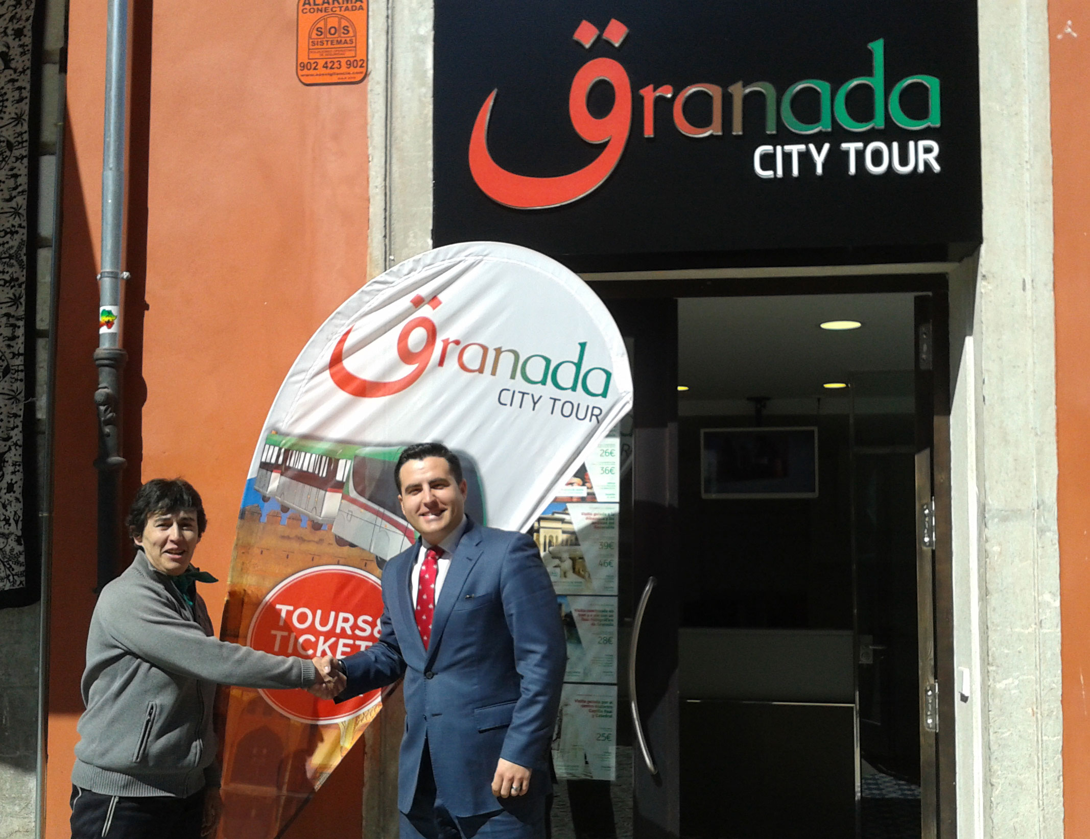 Acuerdo especial Asociación provincial de Vendedores de prensa de Granada y Granada City Tour