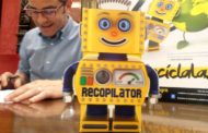 “RECOPILATOR” VUELVE PARA RECORDAR A LOS GRANADINOS QUE DEBEN RECICLAR SUS PILAS GASTADAS Y CONSERVAR EL PLANETA