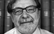Juan Luis Cebrián, pesimista sobre el futuro de los diarios impresos