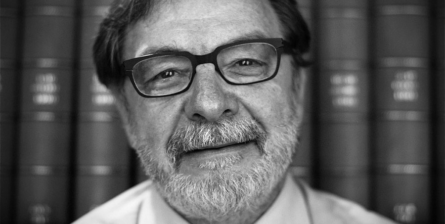 Juan Luis Cebrián, pesimista sobre el futuro de los diarios impresos