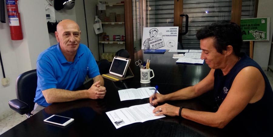 Acuerdo comercial entre Distribuciones El Carmen y la AVPPG