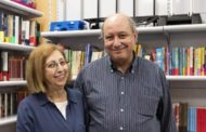 Jubilación tras 33 años al frente de la Papelería Cosmos