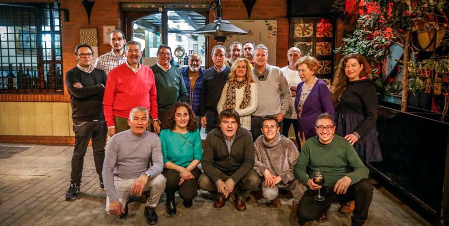 La Asociación de Vendedores de Prensa de Granada recupera su original reunión de Navidad en plena Cuaresma