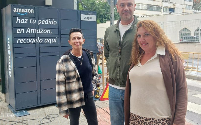 Los kioscos de Málaga implantan Amazon Lockers desde octubre, y Granada se sumará en enero